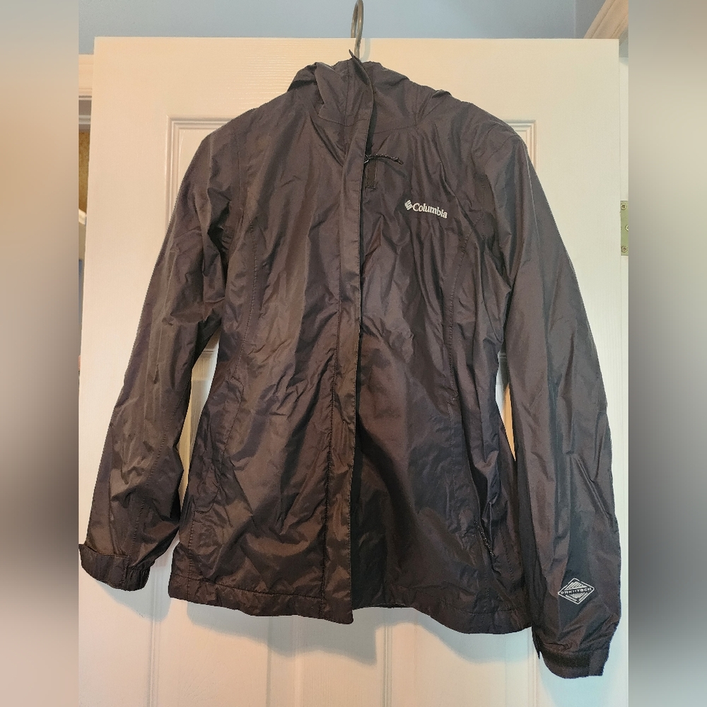 Columbia Waterproof light weight jacket XS
